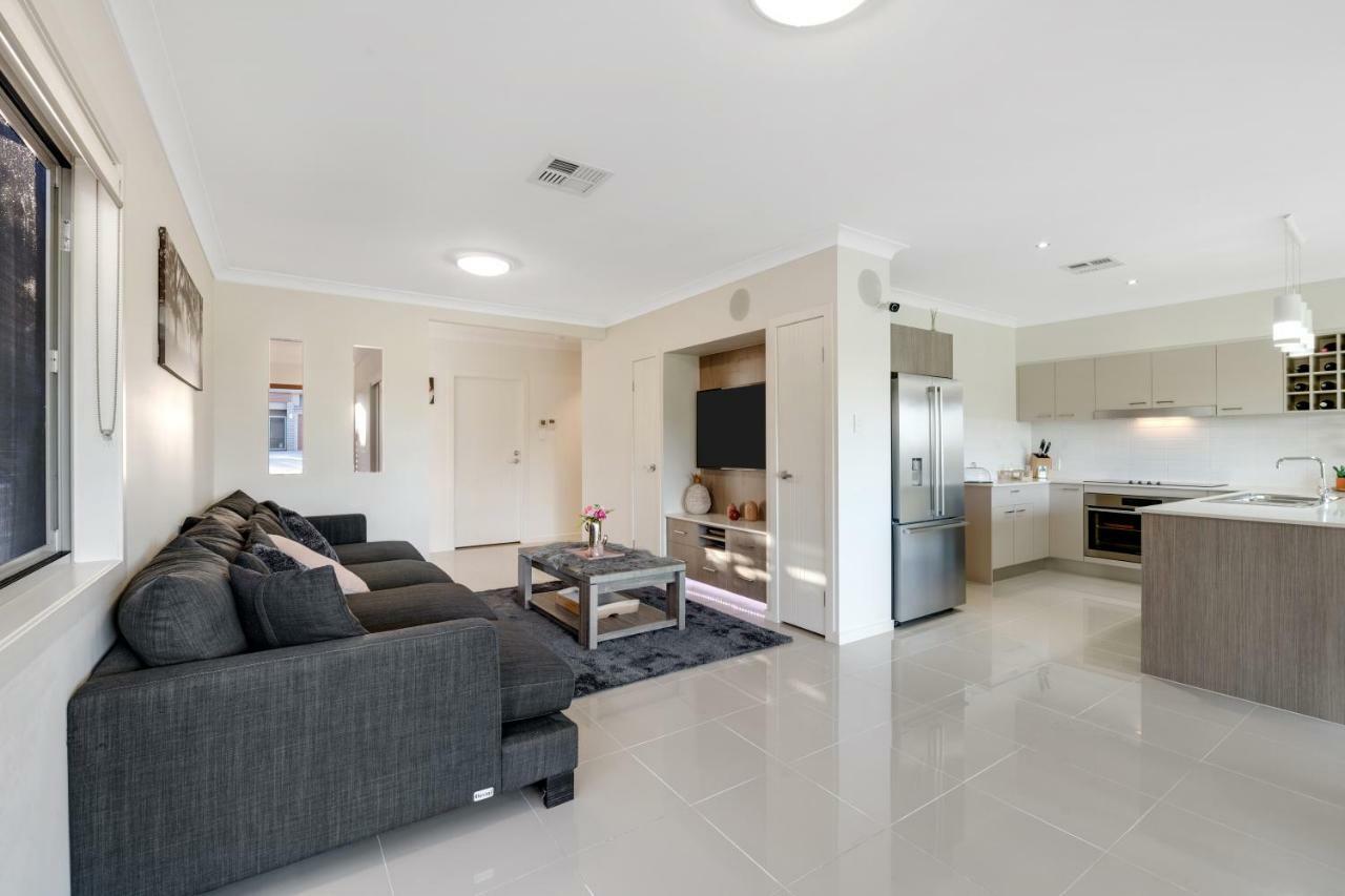 Fairway Village @ Windaroo Lakes Golf Club 외부 사진